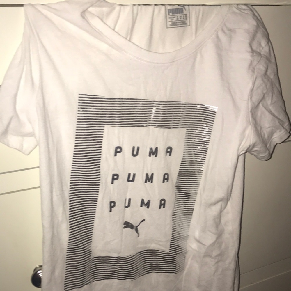 I am selling a puma shirt